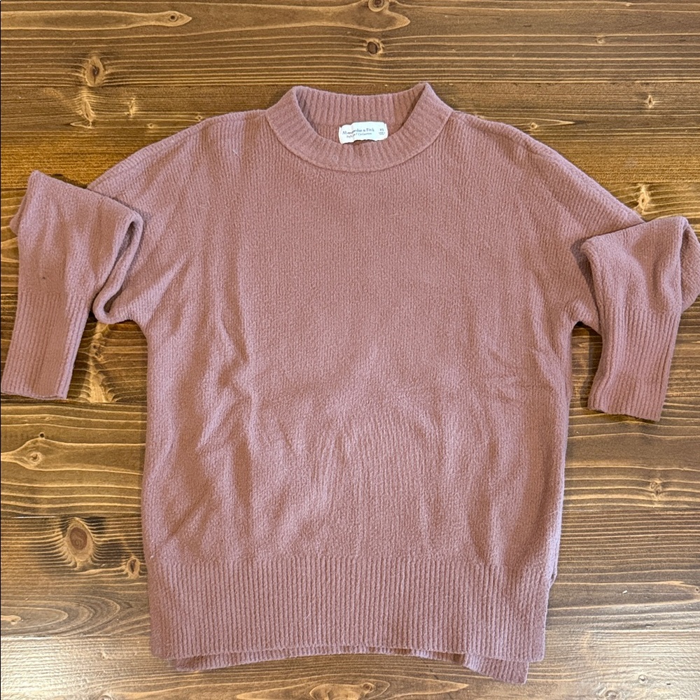 Abercrombie & Fitch Sweater